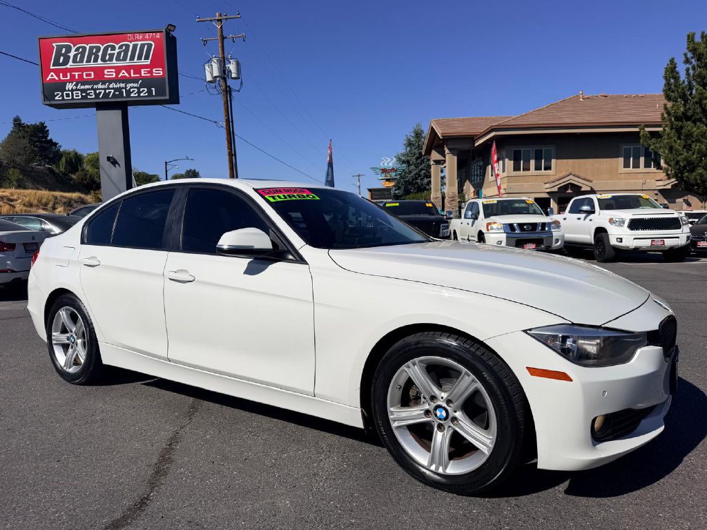 Photo 9 of this BMW 3 SERIES