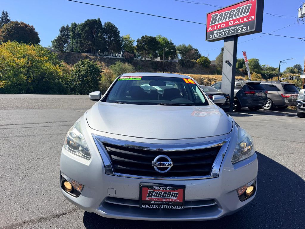 Photo 2 of this NISSAN ALTIMA