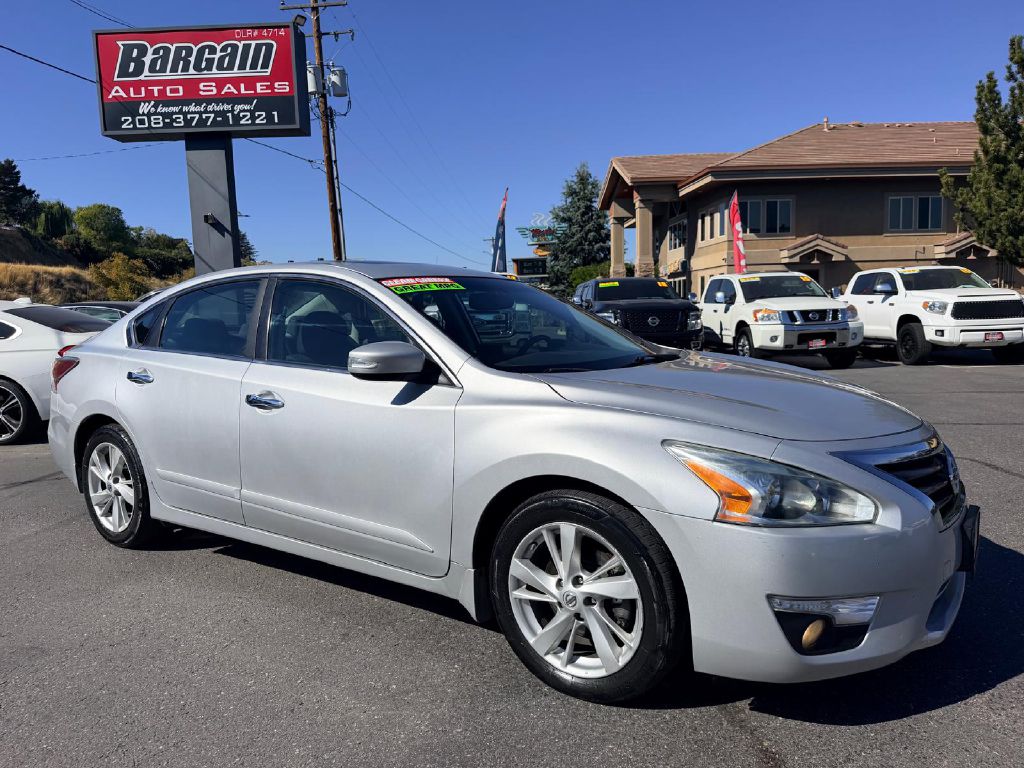Photo 9 of this NISSAN ALTIMA