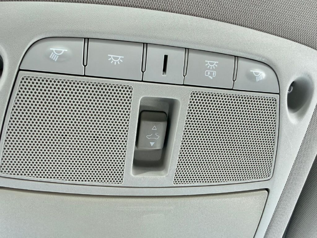 Photo 27 of this NISSAN ALTIMA