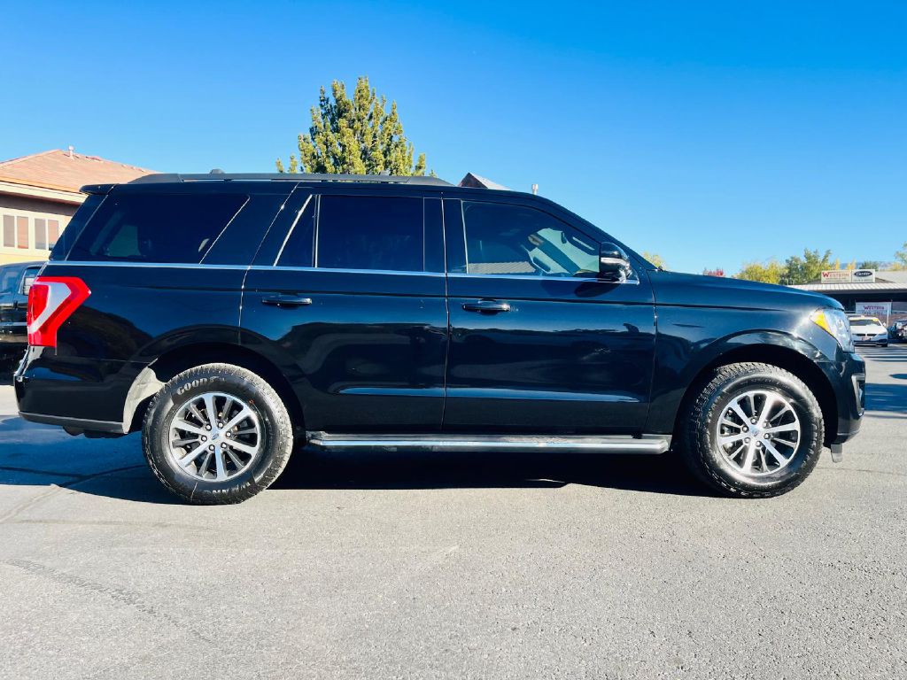 Photo 8 of this FORD EXPEDITION