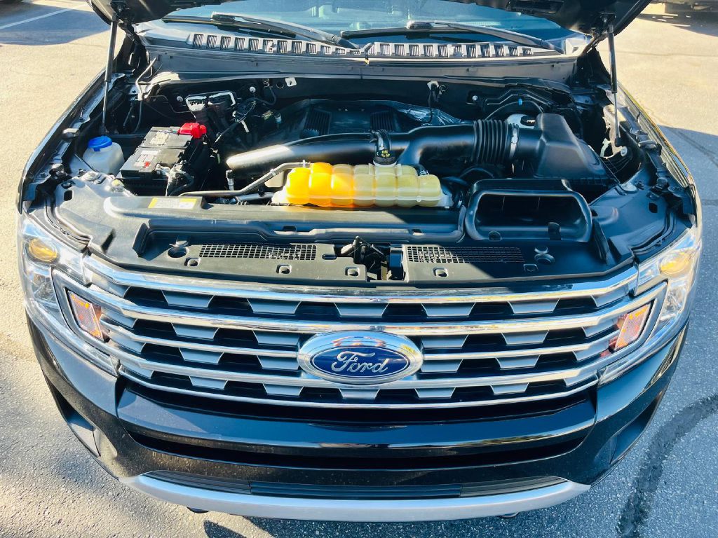 Photo 15 of this FORD EXPEDITION