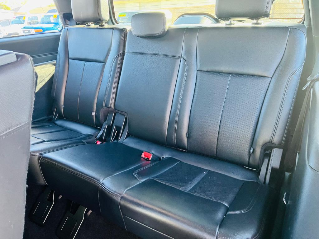 Photo 18 of this FORD EXPEDITION