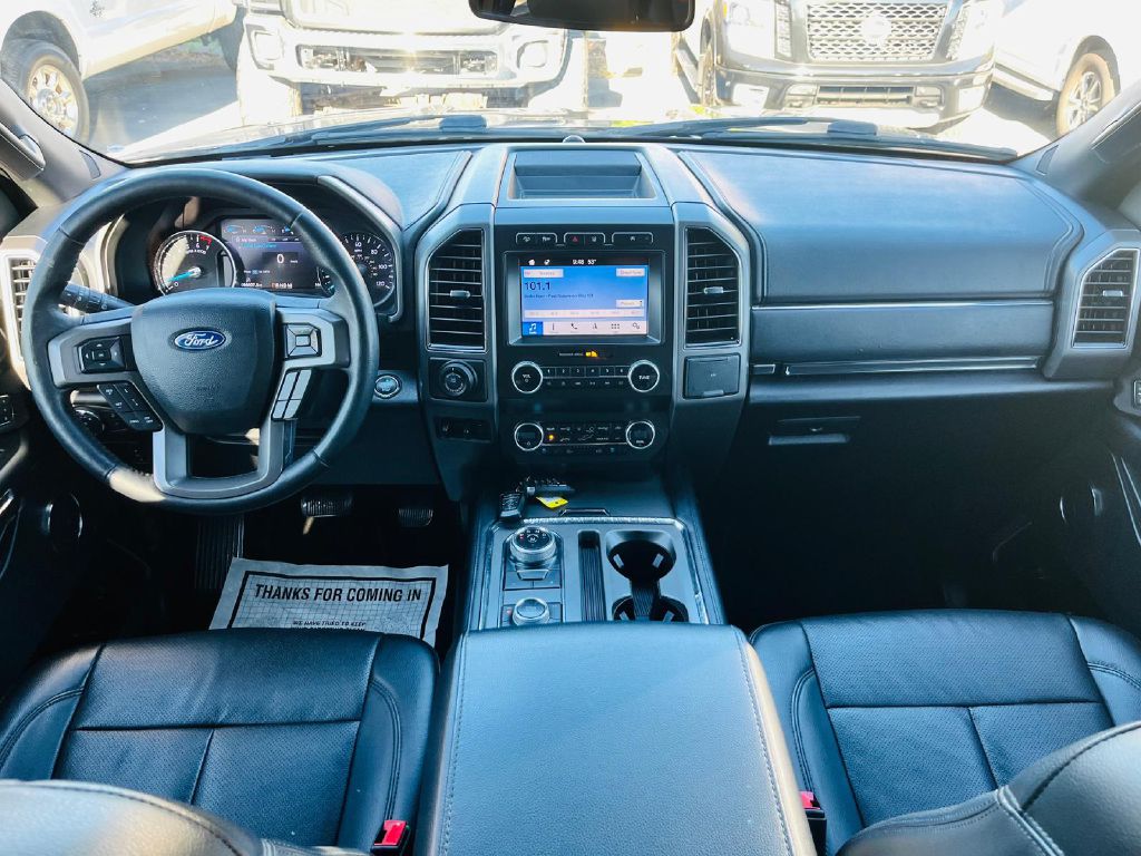 Photo 25 of this FORD EXPEDITION
