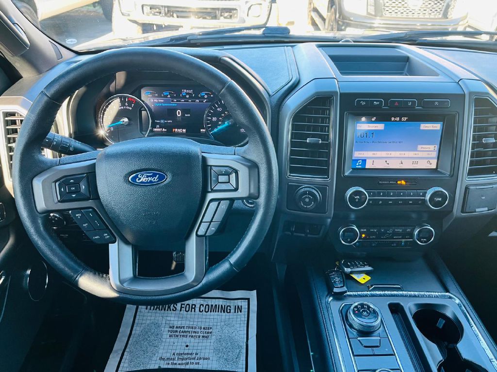Photo 26 of this FORD EXPEDITION