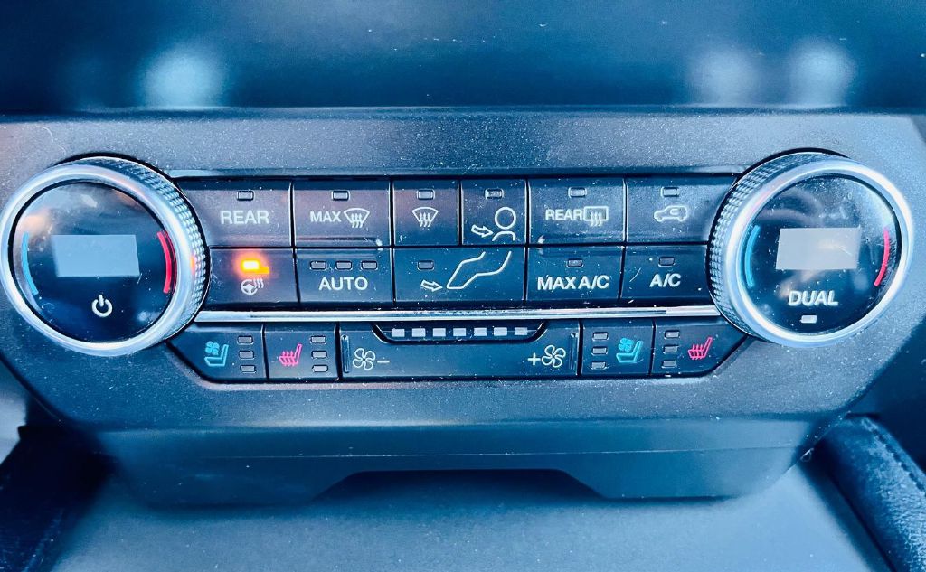 Photo 45 of this FORD EXPEDITION