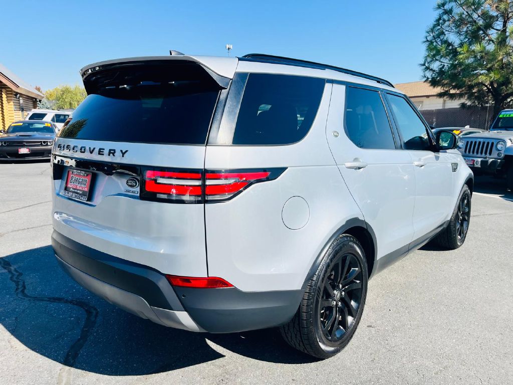 Photo 7 of this LAND ROVER DISCOVERY