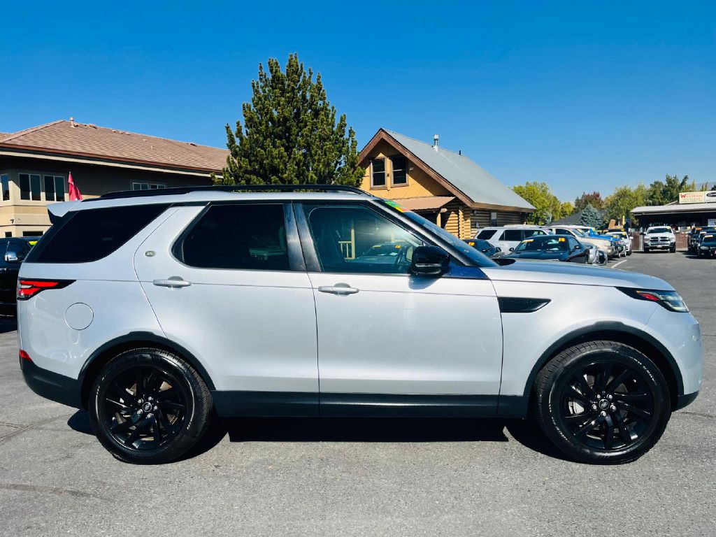 Photo 8 of this LAND ROVER DISCOVERY