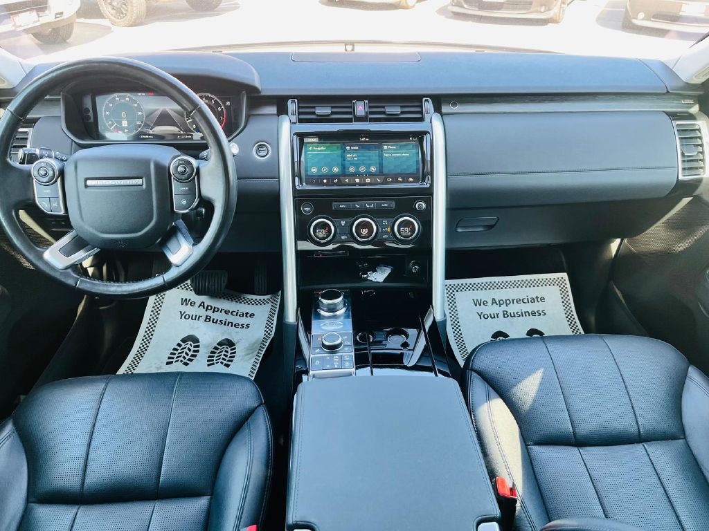 Photo 19 of this LAND ROVER DISCOVERY