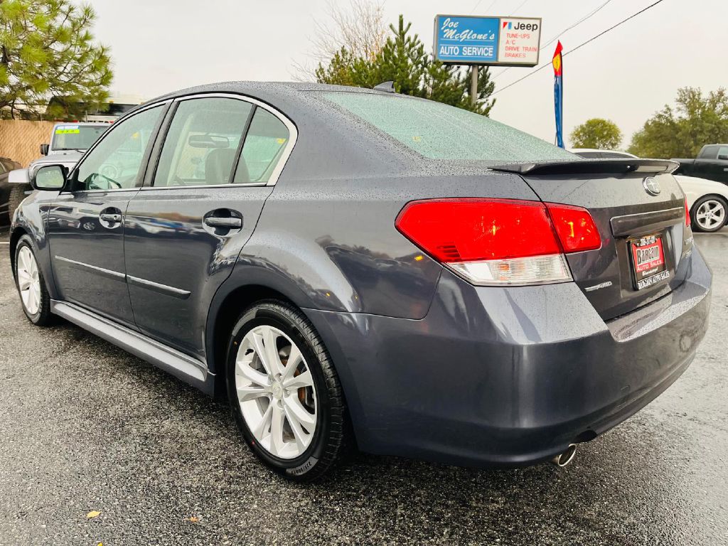 Photo 5 of this SUBARU LEGACY