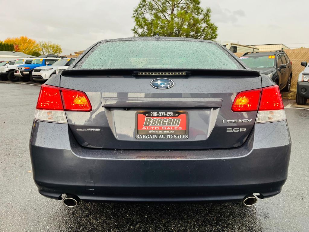 Photo 6 of this SUBARU LEGACY