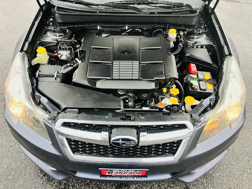 Photo 11 of this SUBARU LEGACY