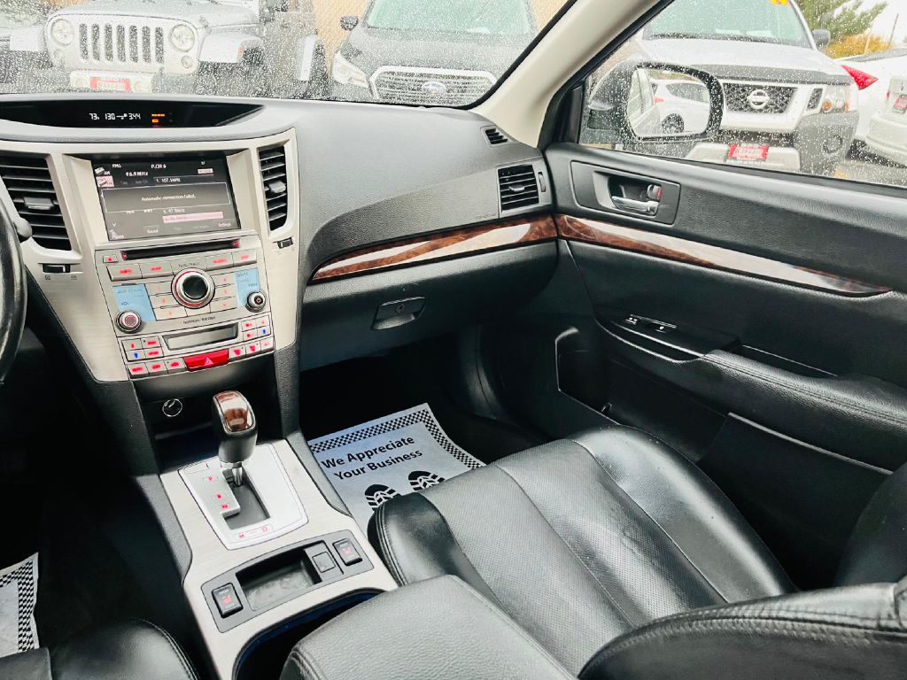 Photo 21 of this SUBARU LEGACY