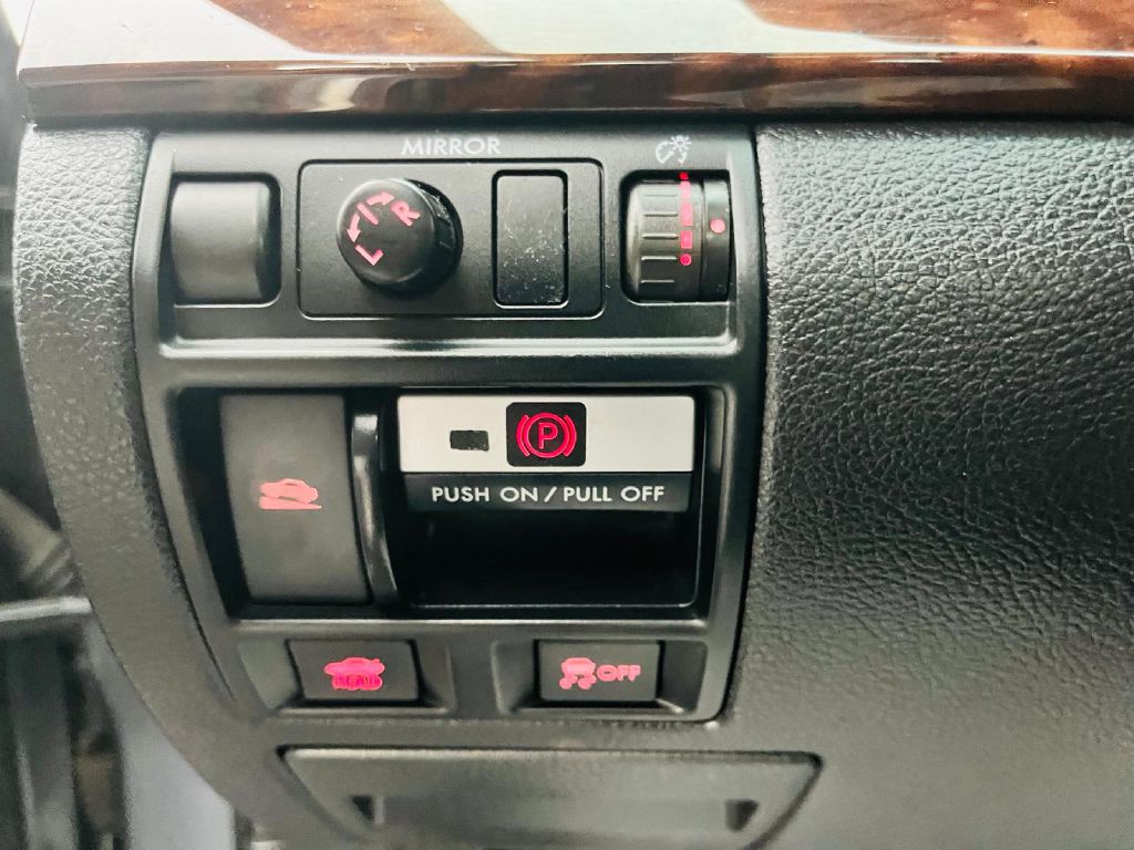 Photo 23 of this SUBARU LEGACY