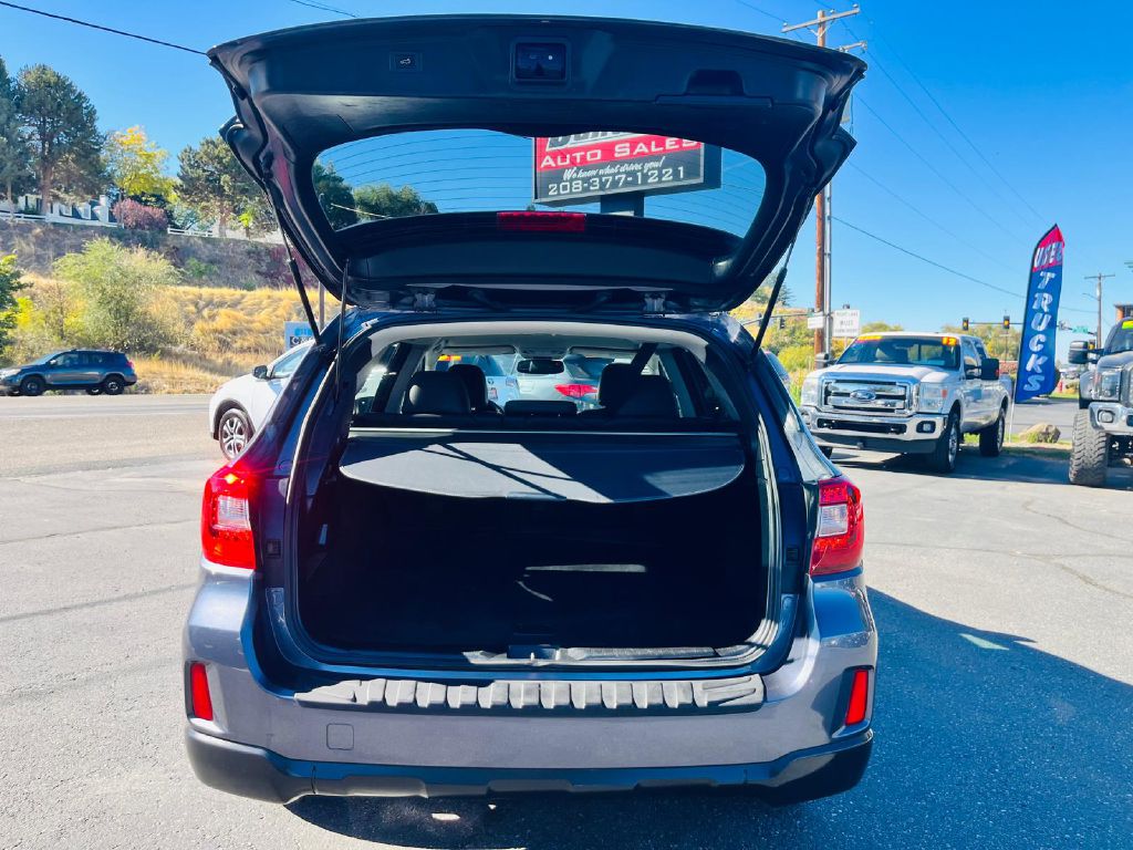 Photo 10 of this SUBARU OUTBACK