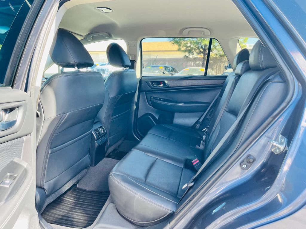 Photo 15 of this SUBARU OUTBACK
