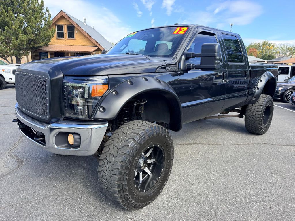 Photo 3 of this FORD F-350 SUPER DUT