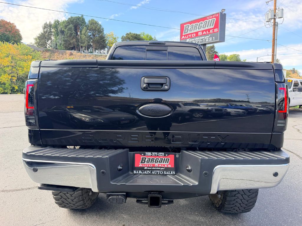 Photo 6 of this FORD F-350 SUPER DUT