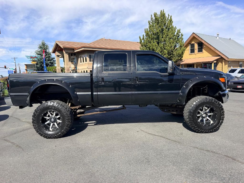 Photo 8 of this FORD F-350 SUPER DUT