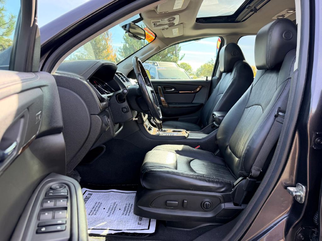 Photo 12 of this GMC ACADIA
