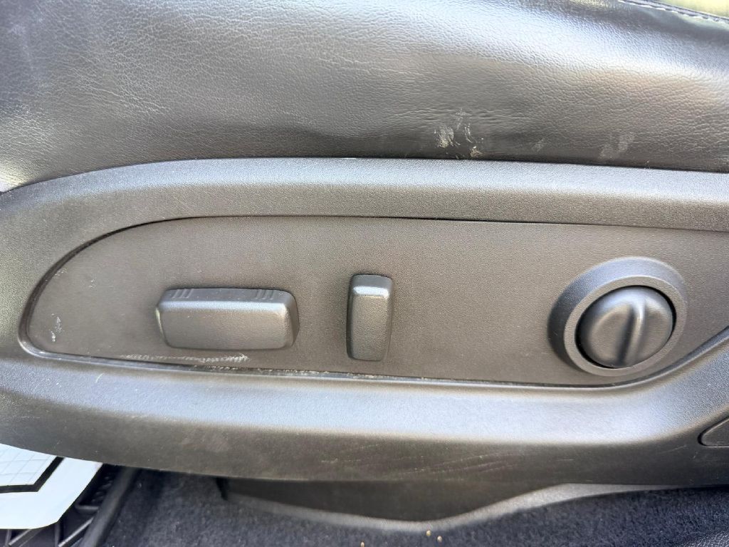 Photo 36 of this GMC ACADIA