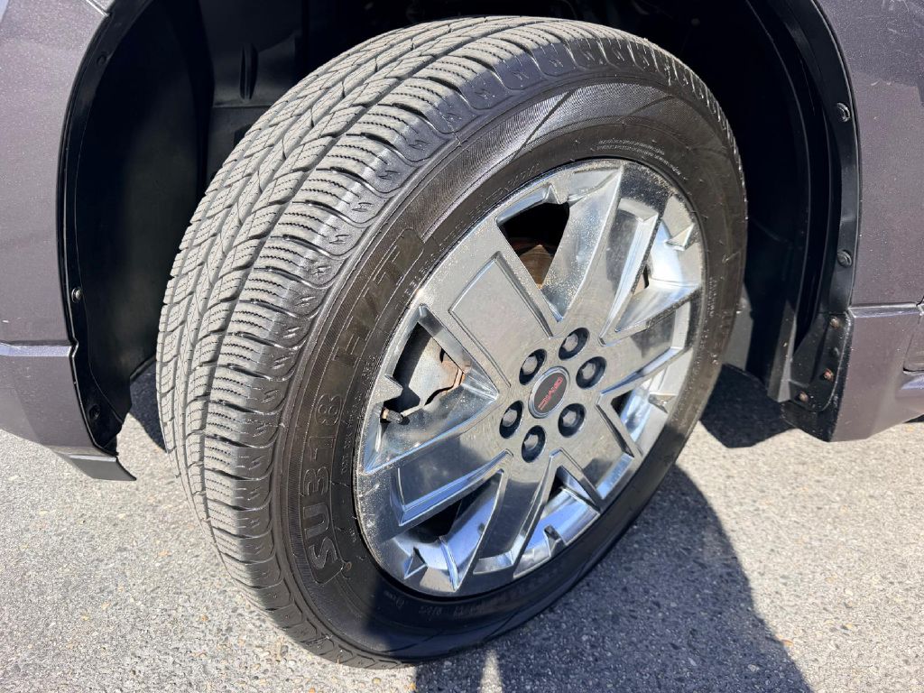 Photo 40 of this GMC ACADIA