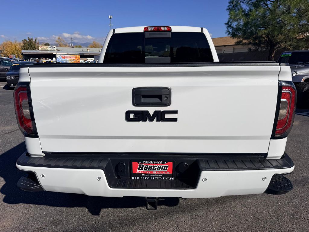 Photo 6 of this GMC SIERRA 1500