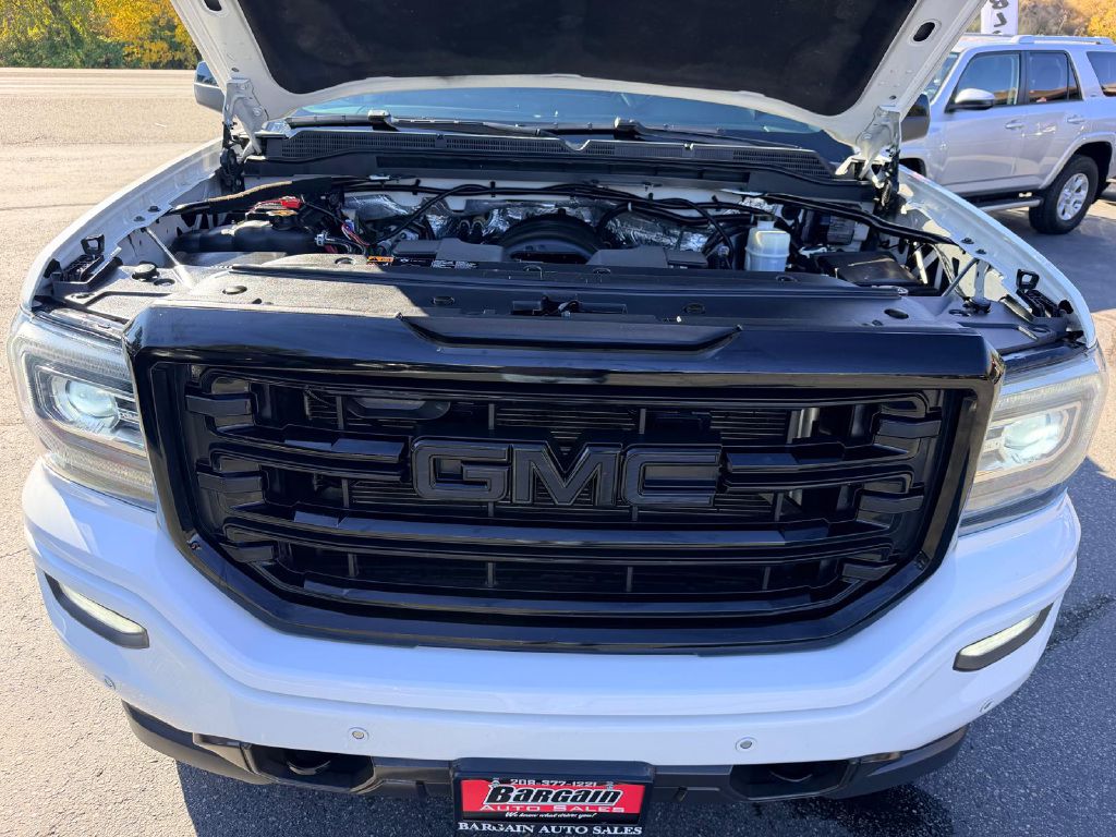 Photo 10 of this GMC SIERRA 1500