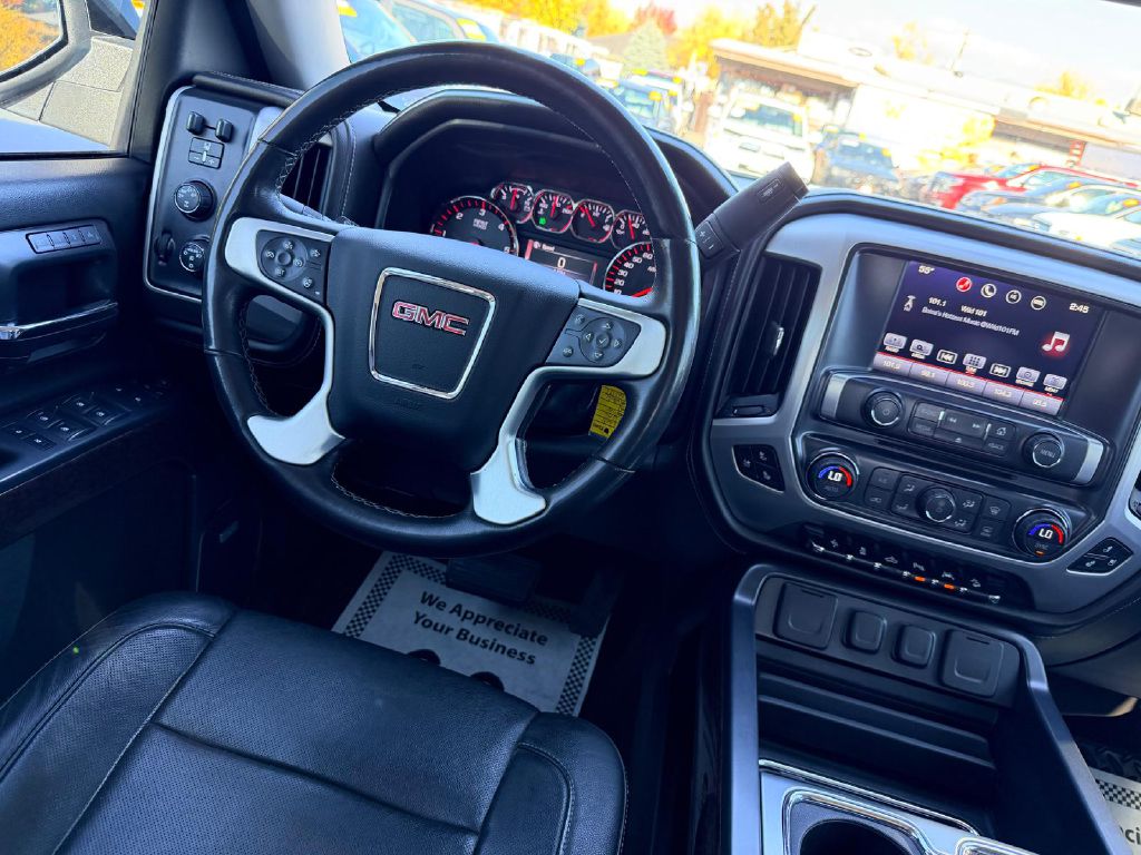Photo 20 of this GMC SIERRA 1500