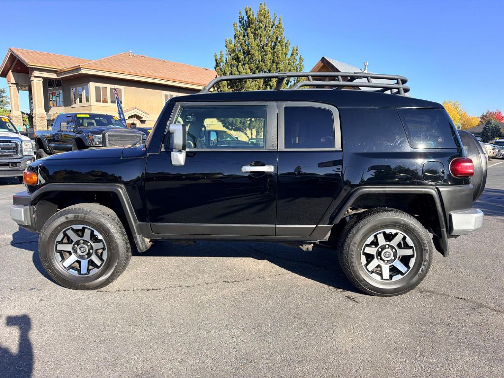 Photo 4 of this TOYOTA FJ CRUISER
