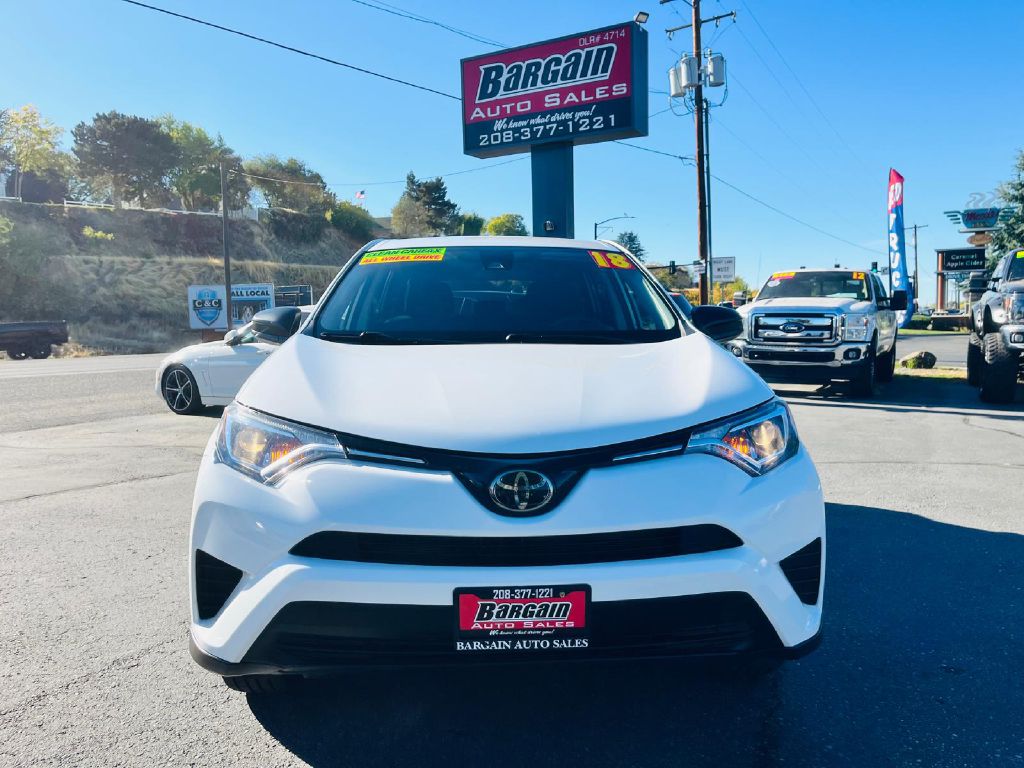 Photo 2 of this TOYOTA RAV4