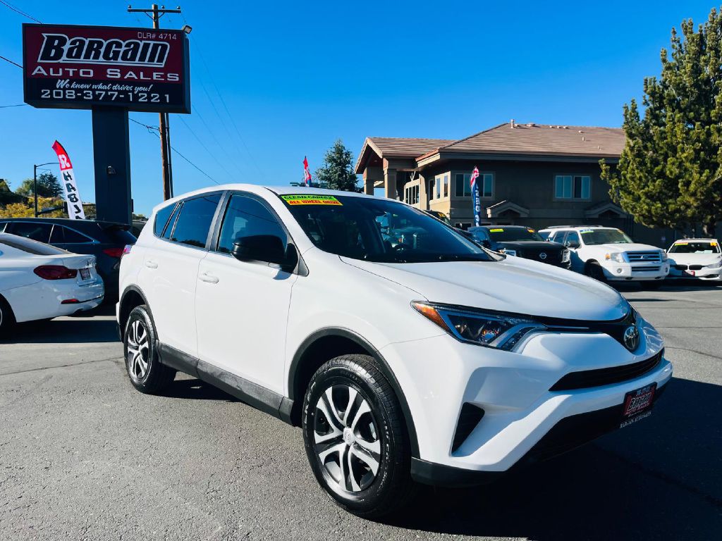 Photo 9 of this TOYOTA RAV4