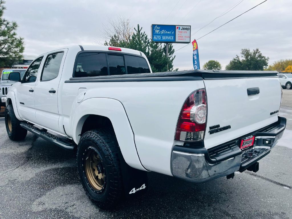 Photo 5 of this TOYOTA TACOMA