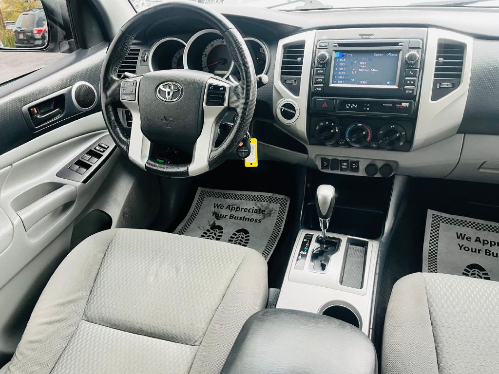 Photo 20 of this TOYOTA TACOMA