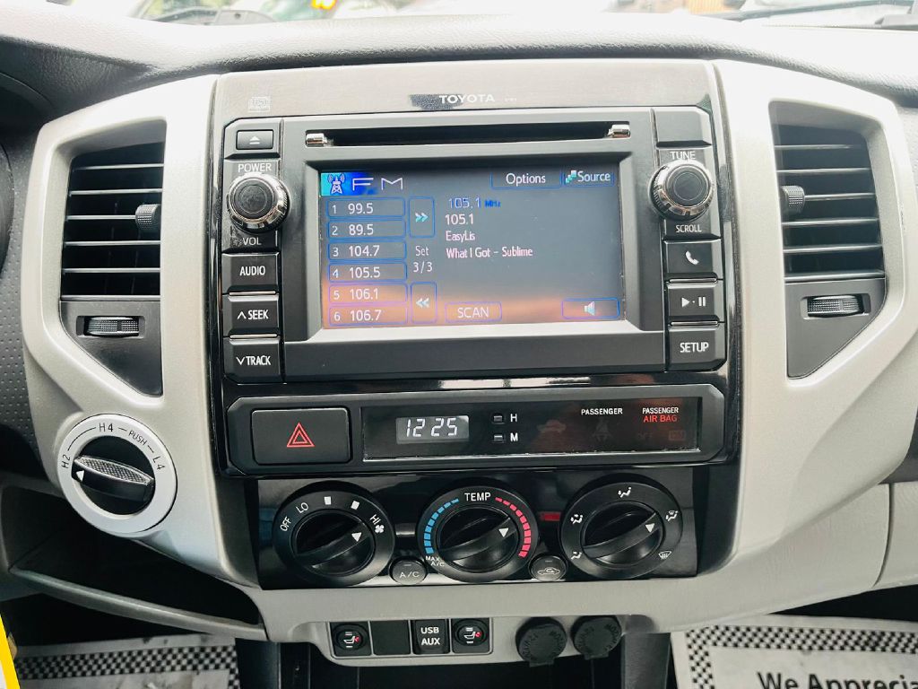 Photo 32 of this TOYOTA TACOMA