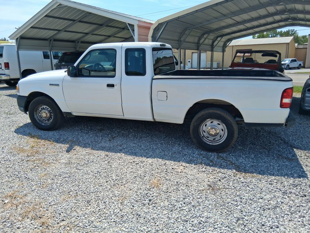 Photo 2 of this FORD RANGER