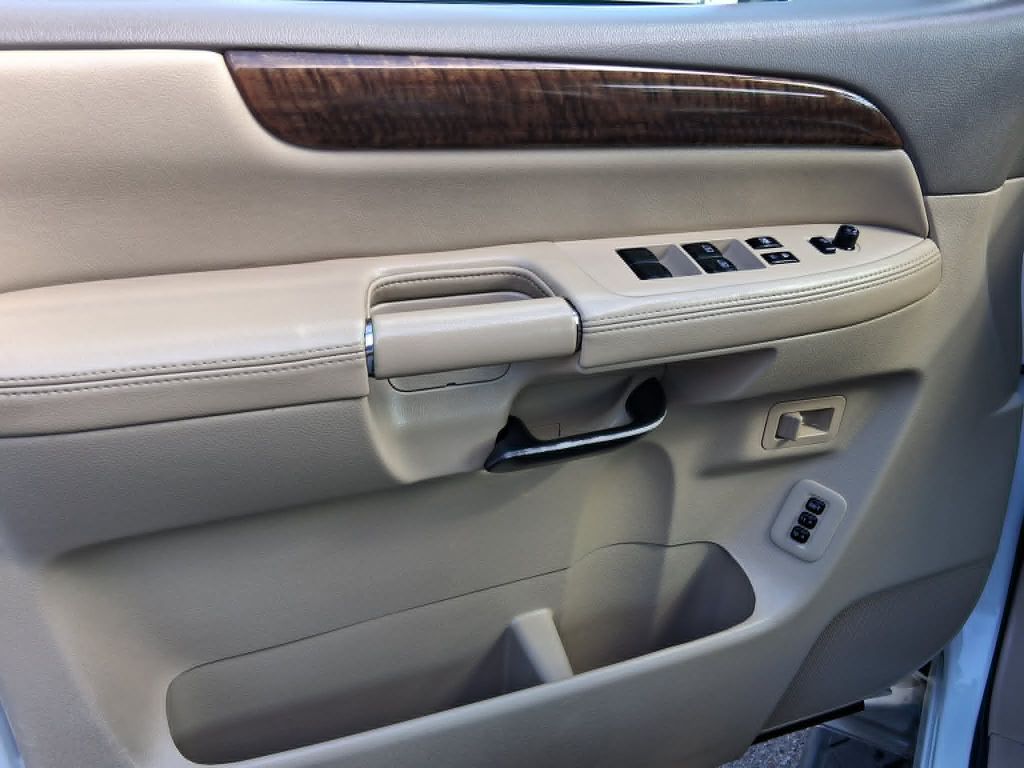 Photo 6 of this NISSAN ARMADA