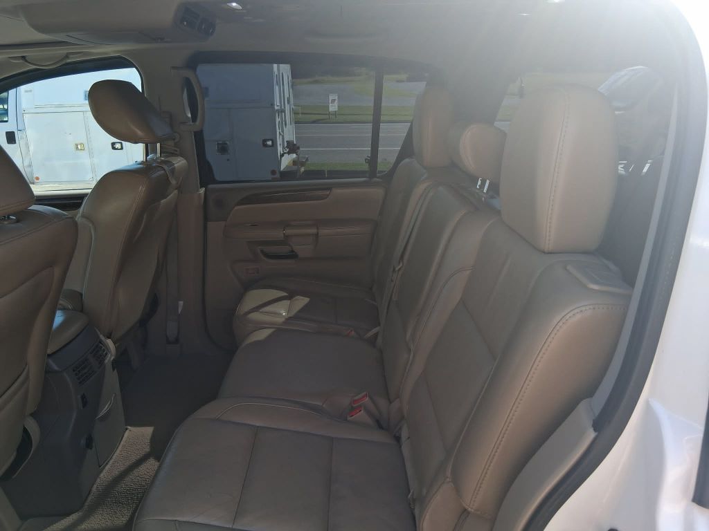 Photo 8 of this NISSAN ARMADA