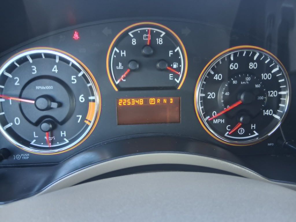 Photo 13 of this NISSAN ARMADA
