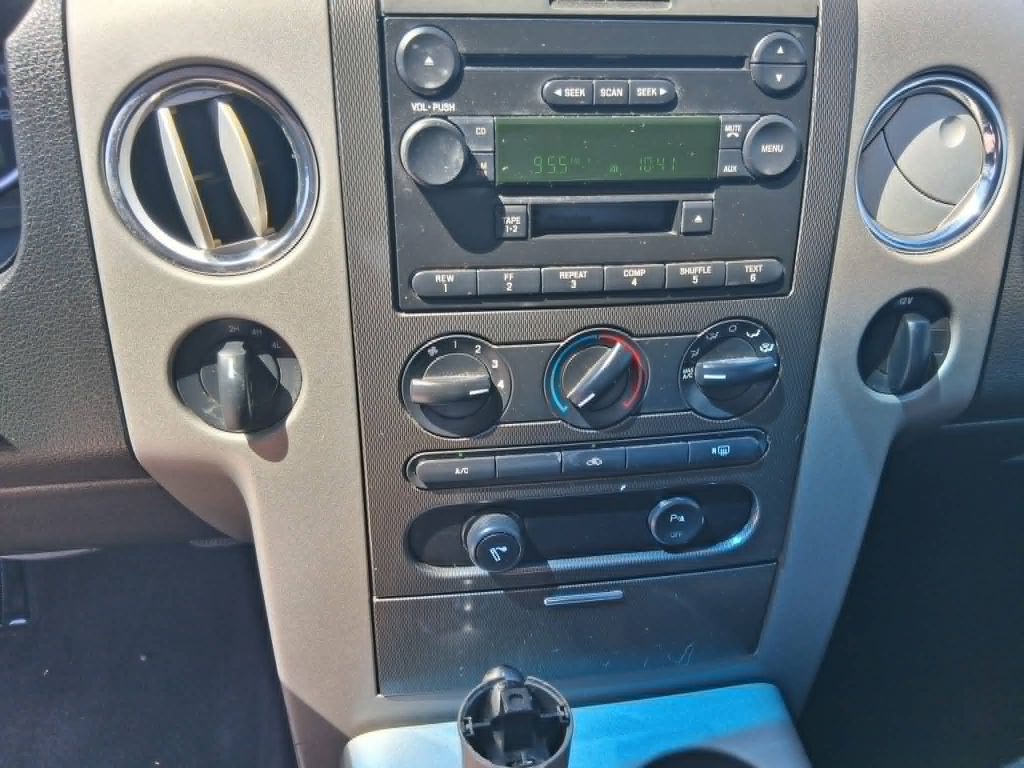 Photo 8 of this FORD F150