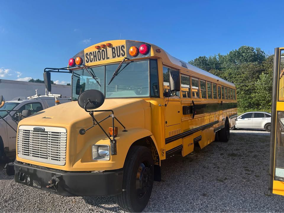 Photo 2 of this THOMAS SCHOOL BUS