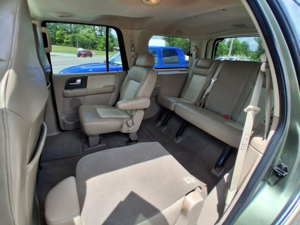 Photo 11 of this FORD EXPEDITION