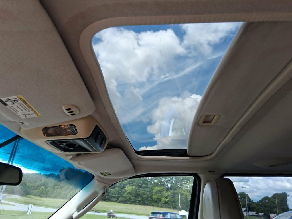 Photo 9 of this FORD EXPEDITION