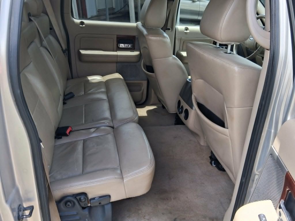 Photo 11 of this FORD F150