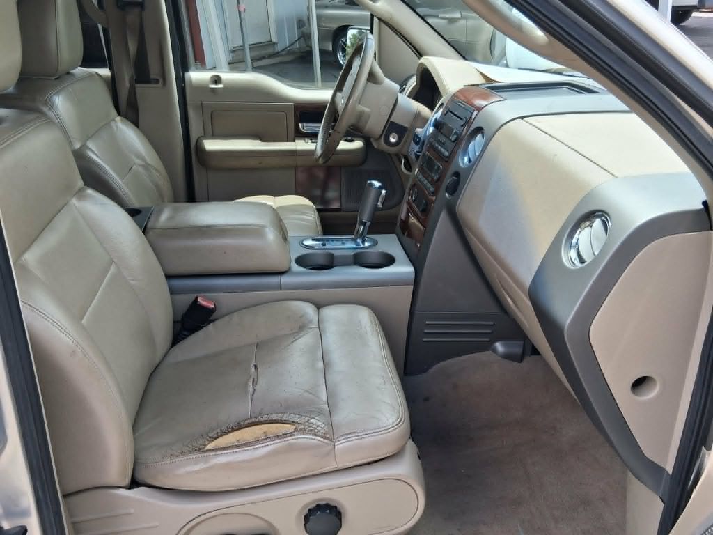 Photo 12 of this FORD F150