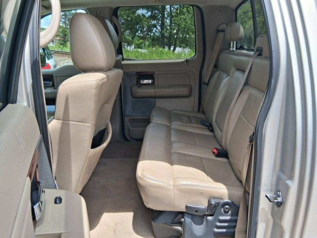 Photo 10 of this FORD F150