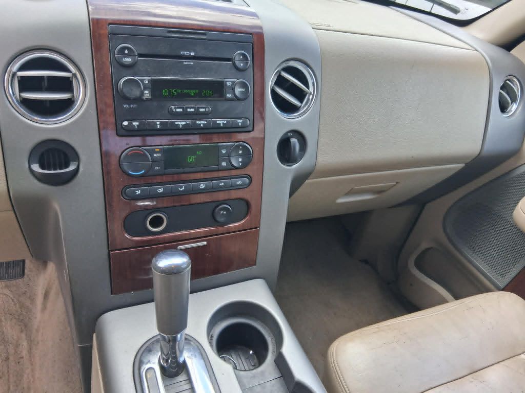 Photo 14 of this FORD F150
