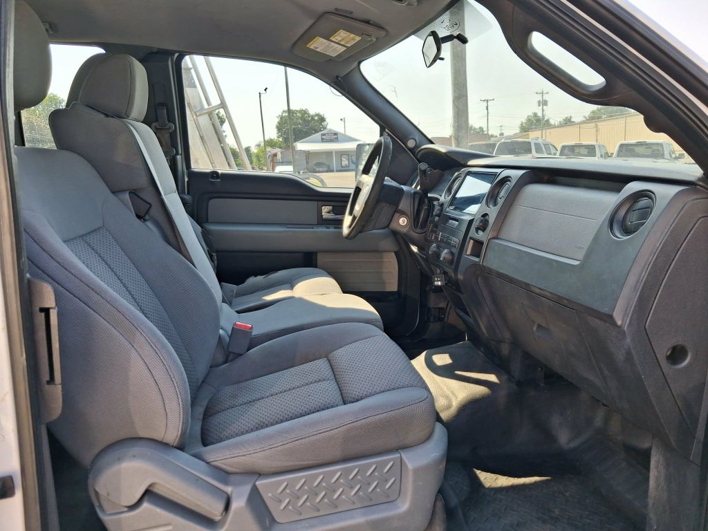Photo 13 of this FORD F150