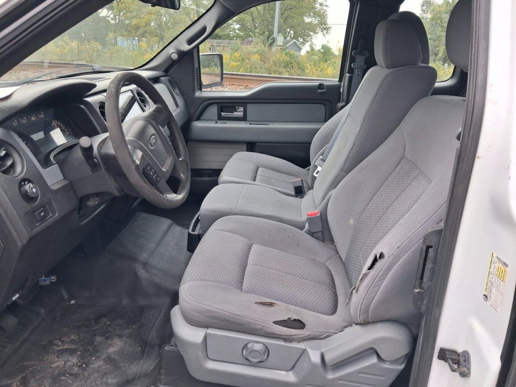 Photo 8 of this FORD F150