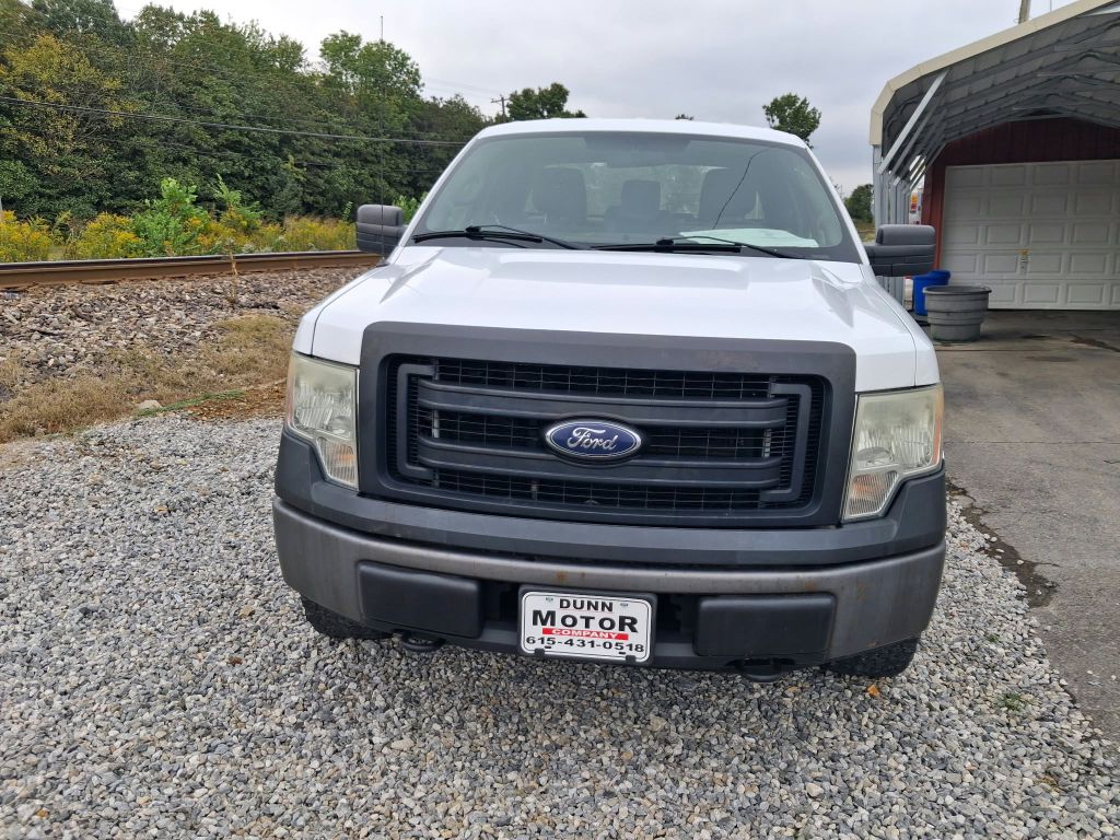 Photo 2 of this FORD F150